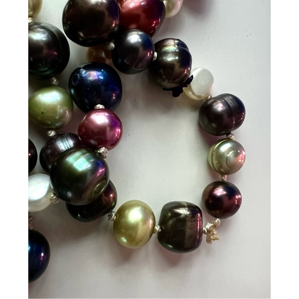 🎁🇨🇦 Hand Knotted Locally Multicolor Pearl Style Necklace Duo• Layered Statement - Picture 4 of 16